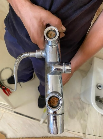 Servicio técnico de descalcificación de tuberías en Málaga